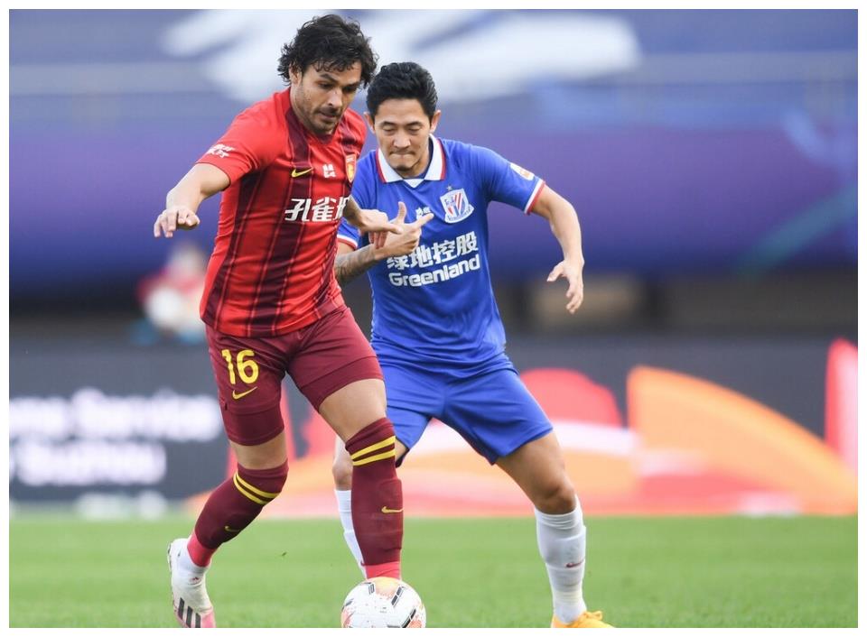 包含亚冠窗口期走向成谜；斯图加特完成体检；底气十足；医务组通报恢复的词条